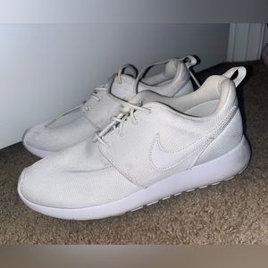 White Nike Roshes